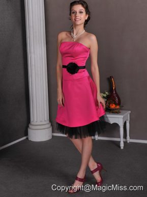 Beautiful Hot Pink Empire Strapless Hand Made Flowers Mother Of The Bride Dress Knee-length Satin and Tulle