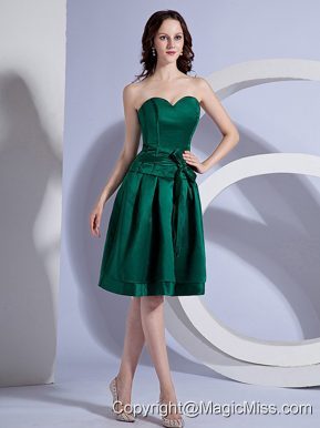 Bow Decorate Bodice Simple Green Taffeta Knee-length Prom / Cocktail Dress