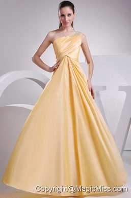 Beading and Ruching Decorate One Shoulder A-line Yellow Taffeta Prom Dress For 2013 Floor-length