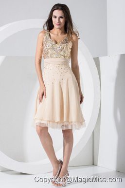 Champagne Prom / Cocktail Dress With Sequins Knee-length Chiffon V-neck