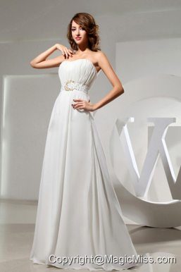 Simple Wedding Dress With Beaded Decorate Waist and Ruch Bodice