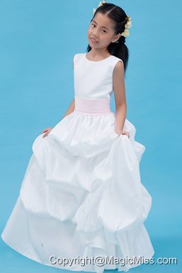 White A-line Scoop Floor-length Taffeta Belt Flower Girl Dress