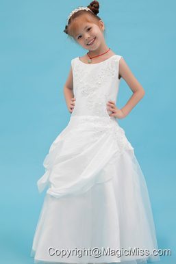 White A-line Scoop Floor-length Taffeta Beading and Applqiues Flower Girl Dress