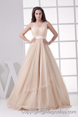 Romantic Princess V-neck Long Prom Dress For 2013