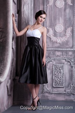 Formal White and Black A-line Spaghetti Straps Prom / Homecoming Dress Taffeta Ruch Knee-legnth