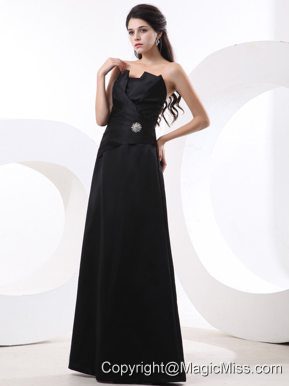 Black Prom Dress With Strapless Beading and Floor-length