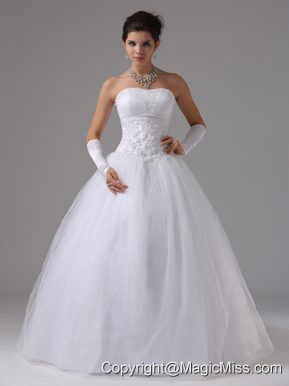 A-line Wedding Dress With Lace Decorate Waist and Beraded Decorate Bust In Angels Camp California