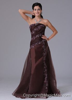 Wholesale Brown Column Appliques Decorate 2013 Prom Celebity Dress With Strapless In Bloomfield Connecticut