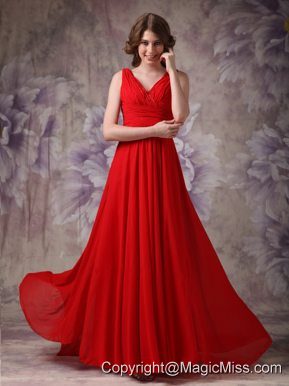 Red Empire V-neck Brush Train Chiffon Ruch and Beading Prom Dress