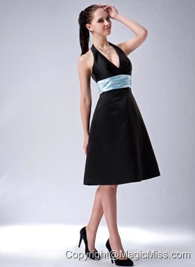 Black A-line / Princess Halter Knee-length Satin Belt Bridesmaid Dress