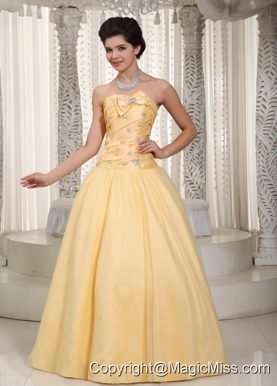 Yellow A-line Strapless Floor-length Tulle and Taffeta Beading and Bow Prom / Evening Dress