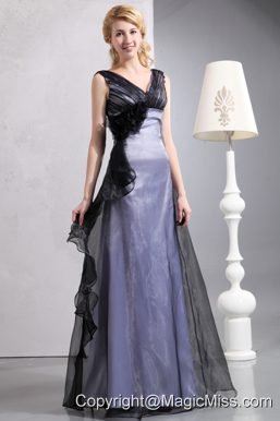 Black Column V-neck Floor-length Organza Hand Made Flower Prom Dress