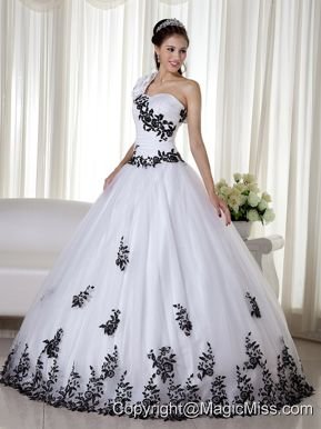 White Ball Gown One Shoulder Floor-length Taffeta and Organza Embroidery Quinceanera Dress