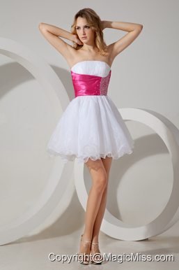 White A-line / Pricess Strapless Cocktail Dress Beading Organza Mini-length