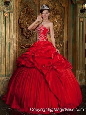 Red Ball Gown Sweetheart Floor-length Taffeta Beading and Appliques Quinceanera Dress