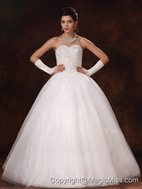 Ball Gown Sweetheart Beaded Organza Custom Made Floor-length Wedding Dress For 2013