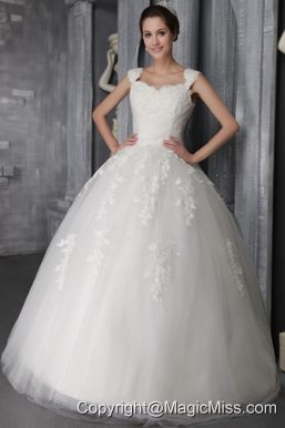 Elegant Ball Gown Straps Floor-length Tulle Lace Appliques Wedding Dress