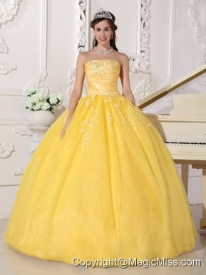 Yellow Ball Gown Strapless Floor-length Taffeta and Tulle Appliques Quinceanera Dress