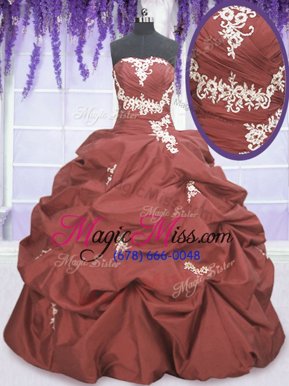 Vintage Rust Red Ball Gowns Taffeta Strapless Sleeveless Appliques and Pick Ups Floor Length Lace Up Ball Gown Prom Dress