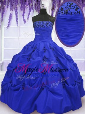 Unique Strapless Sleeveless Taffeta Quinceanera Dresses Embroidery and Pick Ups Lace Up
