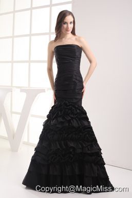 Mermaid Strapless Black Ruching Taffeta Prom Dress