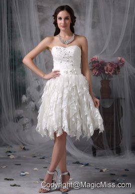 Sweet Empire Sweetheart Knee-length Lace Beading Wedding Dress