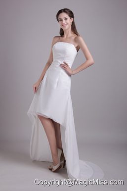 White A-Line / Princess Strapless High-low Satin Beading Wedding Dress