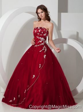 Wine Red Ball Gown Strapless Floor-length Satin and Tulle Appliques and Beading Quinceanera Dress