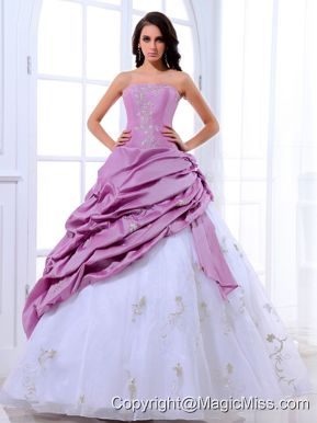Lavender and White Quinceanera Dress Appliques and Pick-ups 2013 With Floor-length
