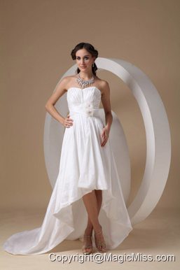 Elegant A-line Sweetheart High-low Taffeta Hand Made Flowers Wedding Dress