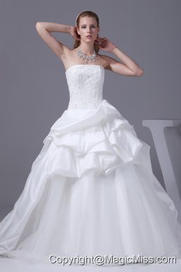 Appliques With Beading Strapless Pick-ups Wedding Dress