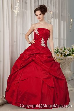 Red Ball Gown Strapless Floor-length Taffeta Appliques Quinceanera Dress