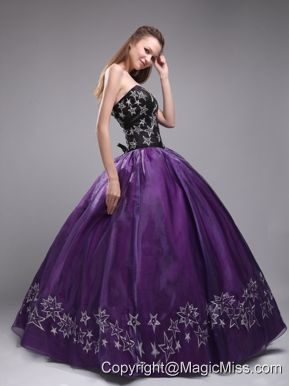 Eggplant Purple Ball Gown Sweetheart Floor-length Orangza Embroidery Quinceanera Dress