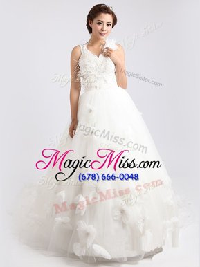 Sumptuous Scoop Zipper Wedding Dresses White and In for Wedding Party with Appliques and Hand Made Flower Sweep Train