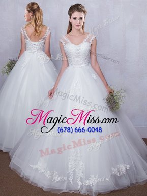 Luxury Straps Straps White Lace Up V-neck Lace and Appliques Wedding Dresses Tulle Sleeveless
