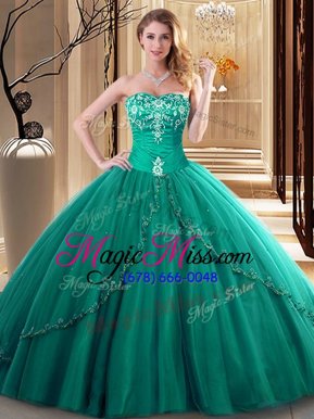 Customized Sleeveless Lace Up Floor Length Embroidery Sweet 16 Dress
