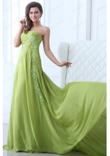 Empire Strapless Spring Green Appliques and Ruching Bridesmaid Dress