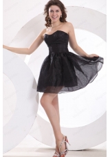 A Line Strapless Black Organza Knee-length Prom Dress