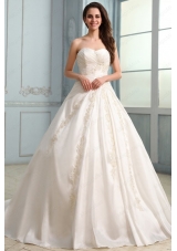 A Line Court Train Appliques Wedding Dress with Sweetheart