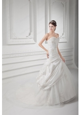 A Line Sweetheart Appliques Ruching Tulle Wedding Dress