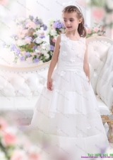 Fashionable White Scoop Flower Girl Dress with Appliques