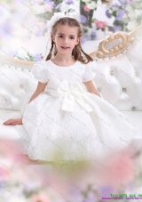 Fashionable Lace 2015 White Little Girl Pageant Dress with Short Sleeves and Bownot