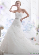2015 Gorgeous Sweetheart Wedding Dress with Beading