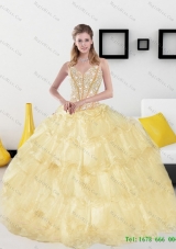 2015 Vestidos de Sweetheart Sweet 15 Dresses with Beading and Ruffled Layers