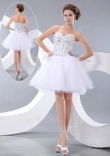 Fashionable White Short Pageant Dresses with Beading for Cocktail
