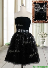 Latest Strapless Beaded Decorated Waist Tulle Short Prom Dress in Black