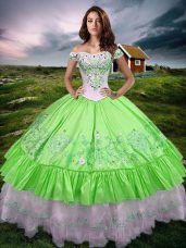 Off The Shoulder Lace Up Beading and Embroidery and Ruffled Layers Vestidos de Quinceanera Sleeveless