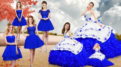 Classical Royal Blue Ball Gowns Organza Strapless Sleeveless Embroidery and Ruffles Lace Up Vestidos de Quinceanera Brush Train