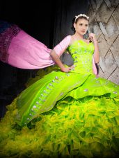 Sleeveless Embroidery and Ruffles Lace Up Quinceanera Dresses with Yellow Green Brush Train