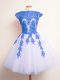 Knee Length Blue And White Wedding Guest Dresses Tulle Sleeveless Appliques